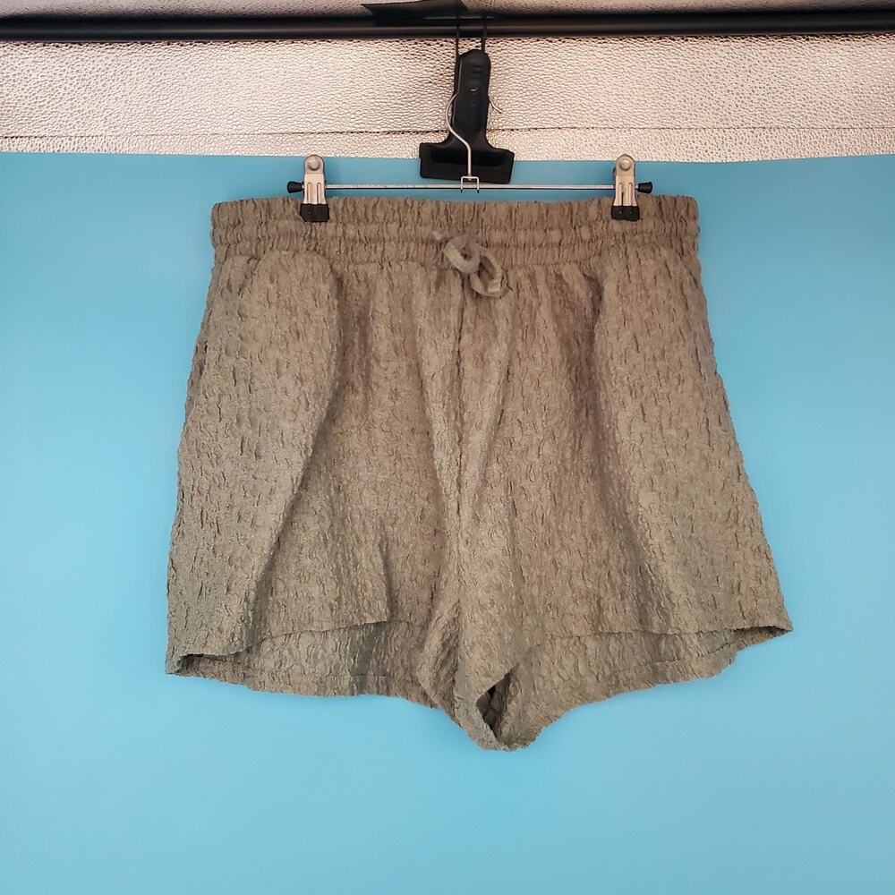 Primark Shorts Size XL Olive Green Textured Elastic Waist